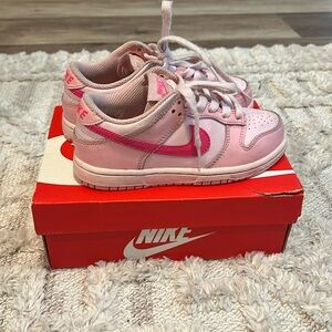 Nike Kids Dunk Low (EUC)